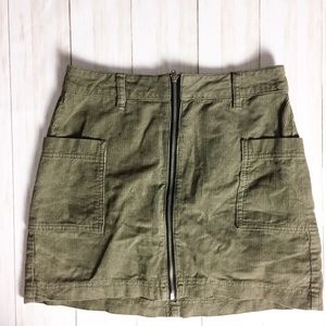 3/$25 PacSun Green Corduroy Mini Skirt - 26